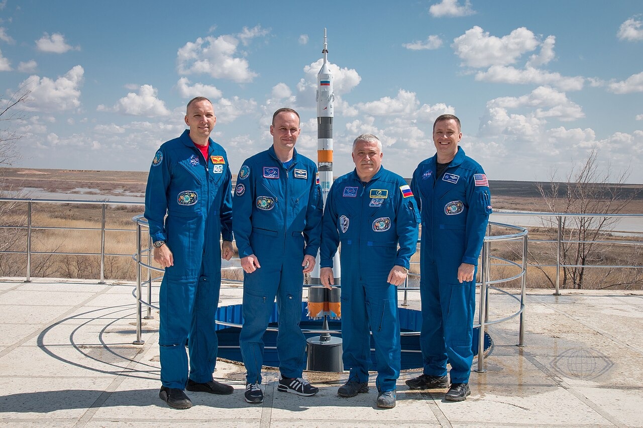 Корабль Crew Dragon с космонавтом «Роскосмоса» покинет МКС 7 октября