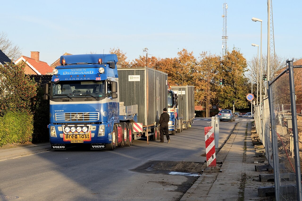 Volvo объявила о планах сократить 2500 сотрудников из-за убытков