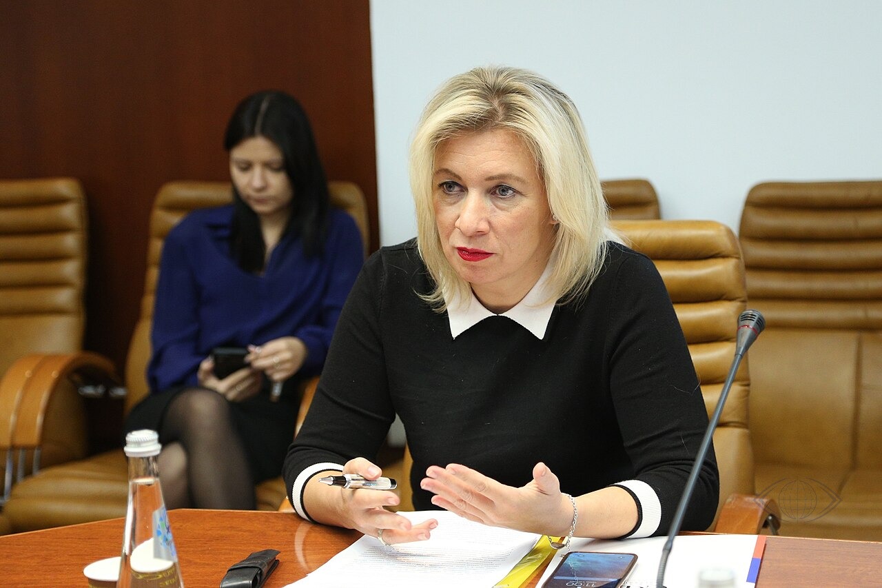 Захарова: Канье Уэст не извинился перед россиянами за поддержку нацизма