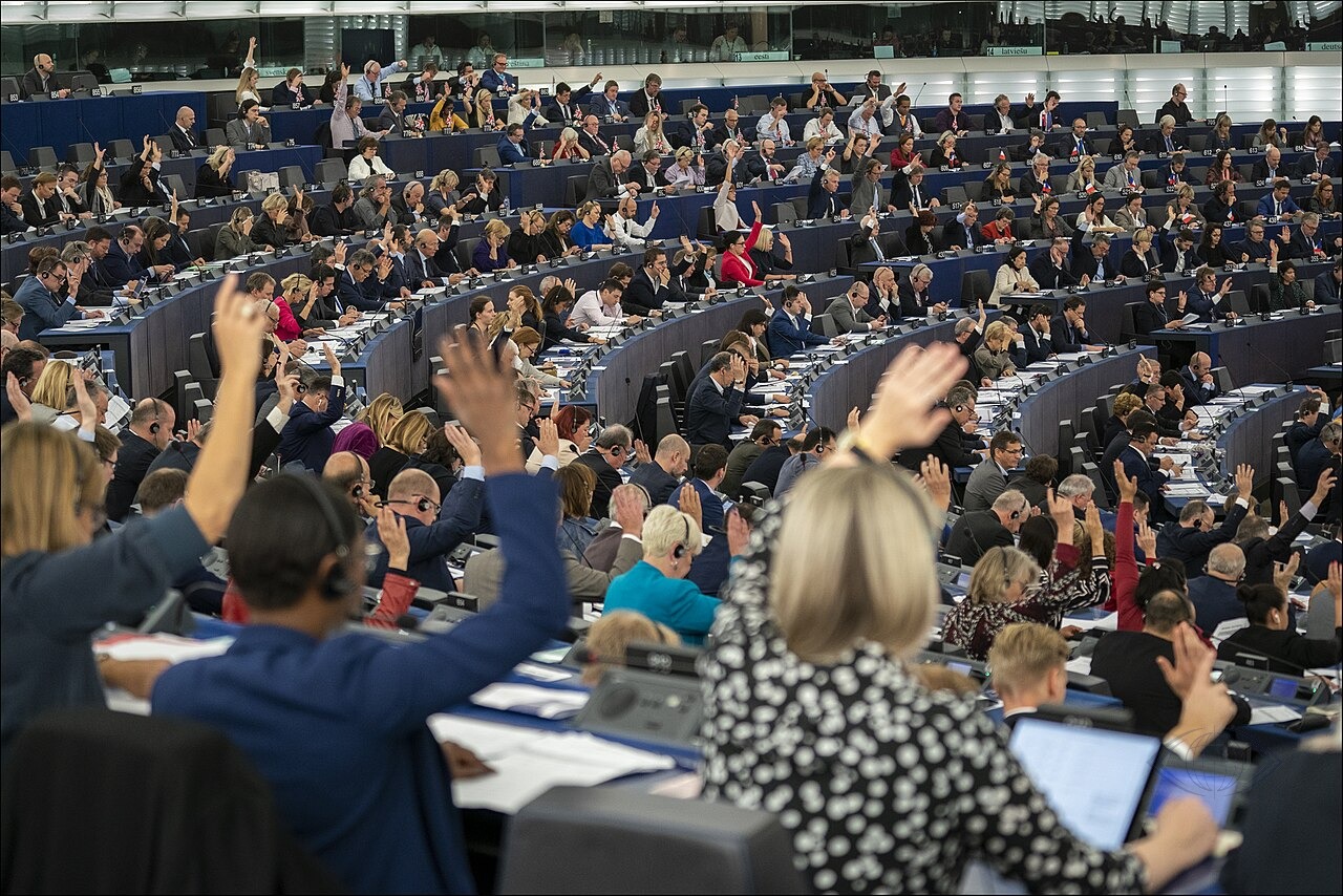 ЕК предложила разблокировать €4,2 млрд для Венгрии
