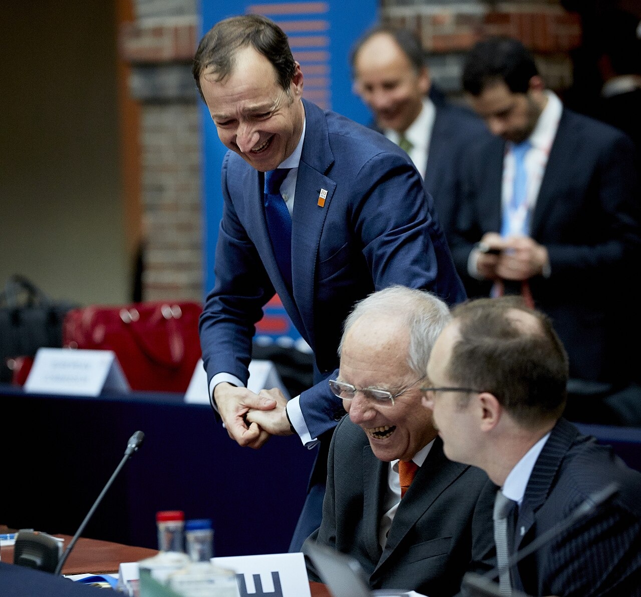 Минфин назвал срок оценки госпакета Шереметьева для приватизации