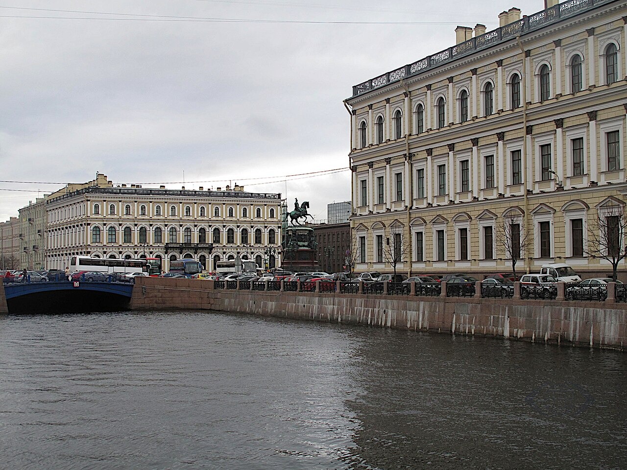 Более 120 объектов недвижимости иеговистов* перешли в собственность России