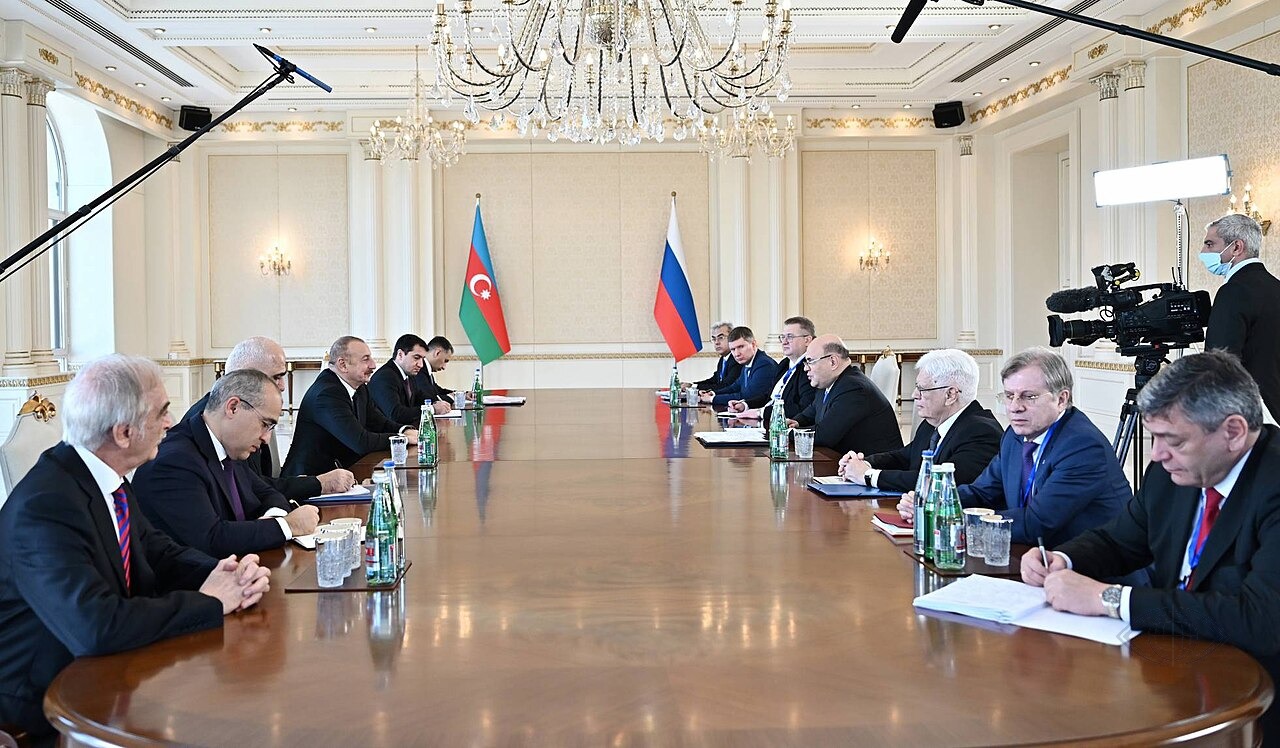 Мишустин принял участие в заседании совета премьеров ШОС