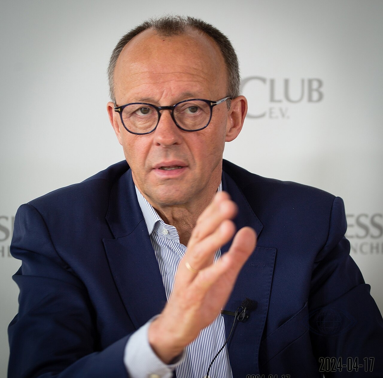 Мерц заявил, что не унывает из-за низких рейтингов