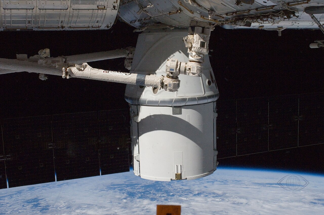 Выручка SpaceX выросла на 161%